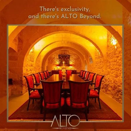 Villa Alto Beyond
