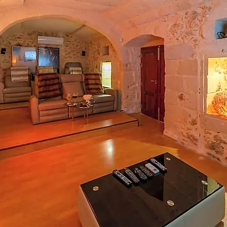 Alto Beyond Villa Xaghra